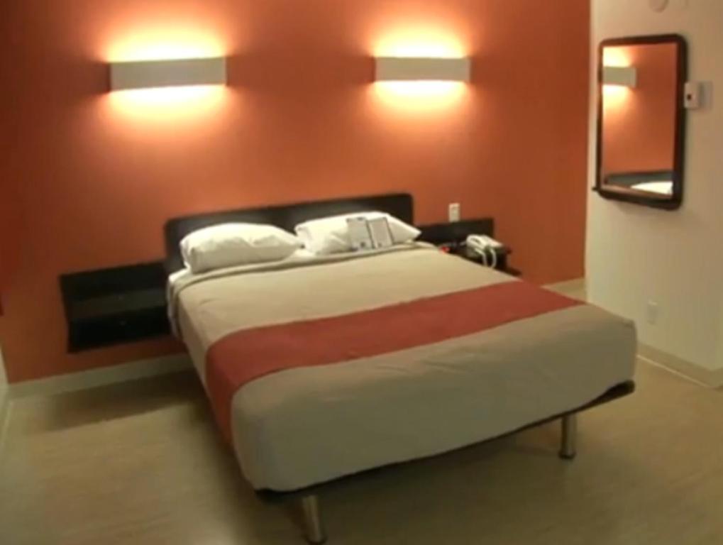 Motel 6 Manteca Eksteriør billede