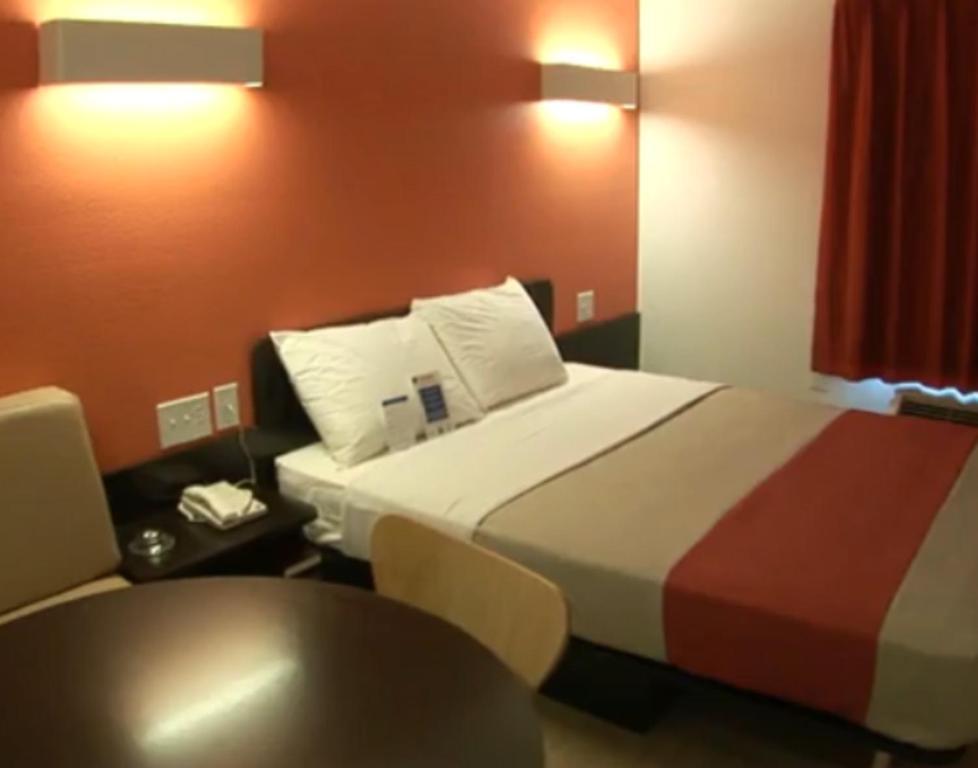 Motel 6 Manteca Eksteriør billede