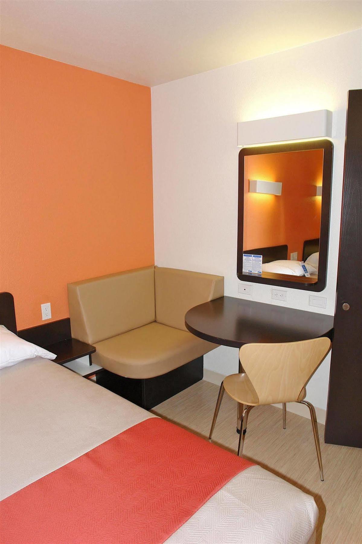 Motel 6 Manteca Eksteriør billede